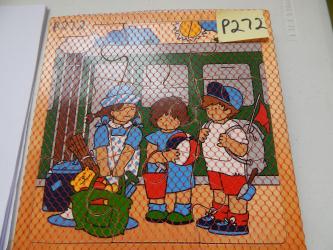 p272